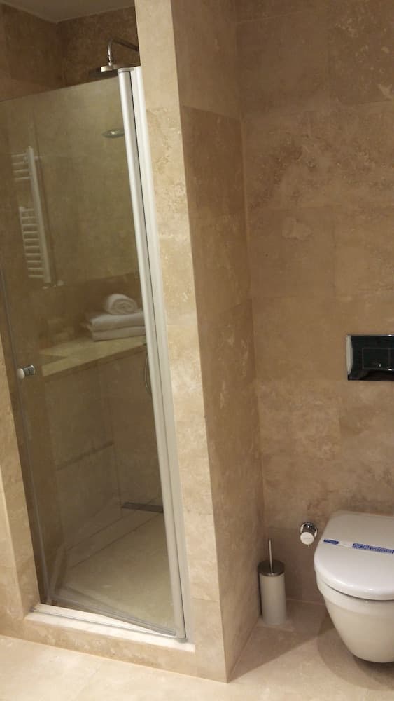 G Suites Airport — photo 2