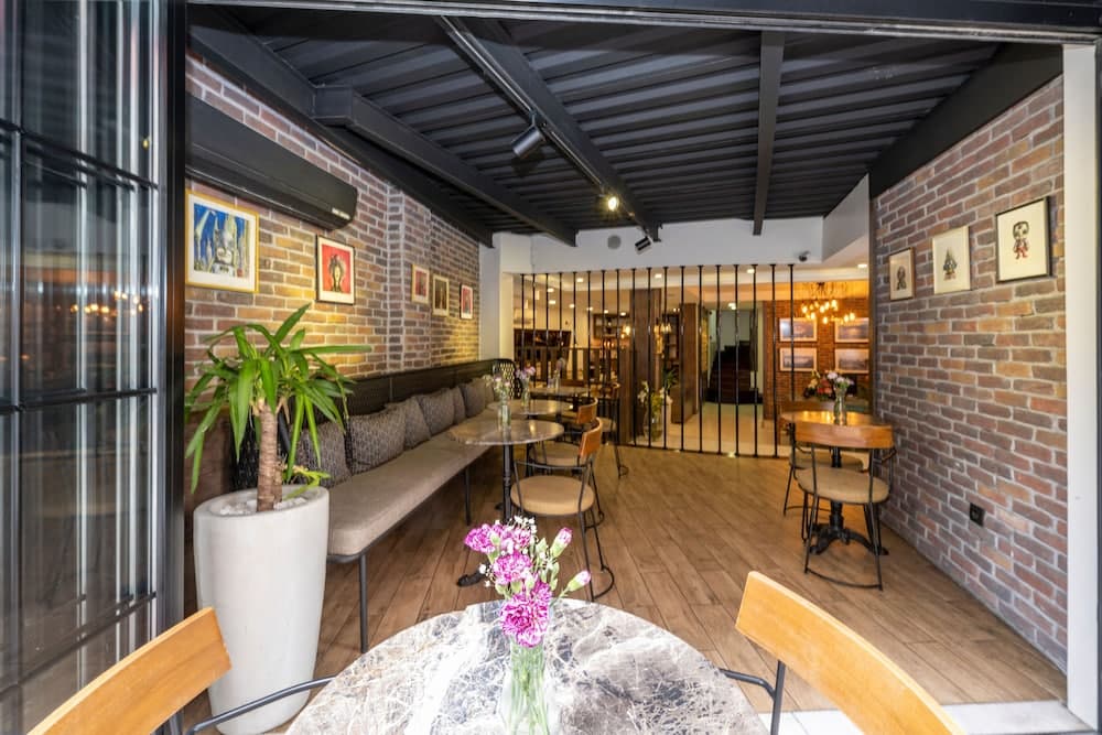 The Marions Suite Hotel