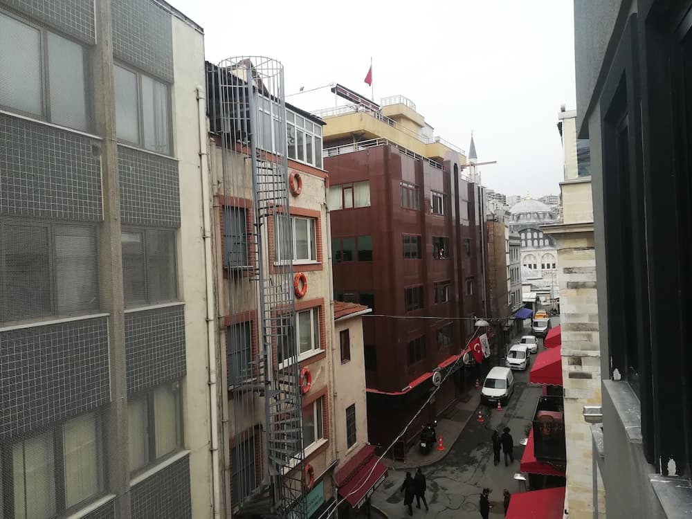 Nabu Hotel