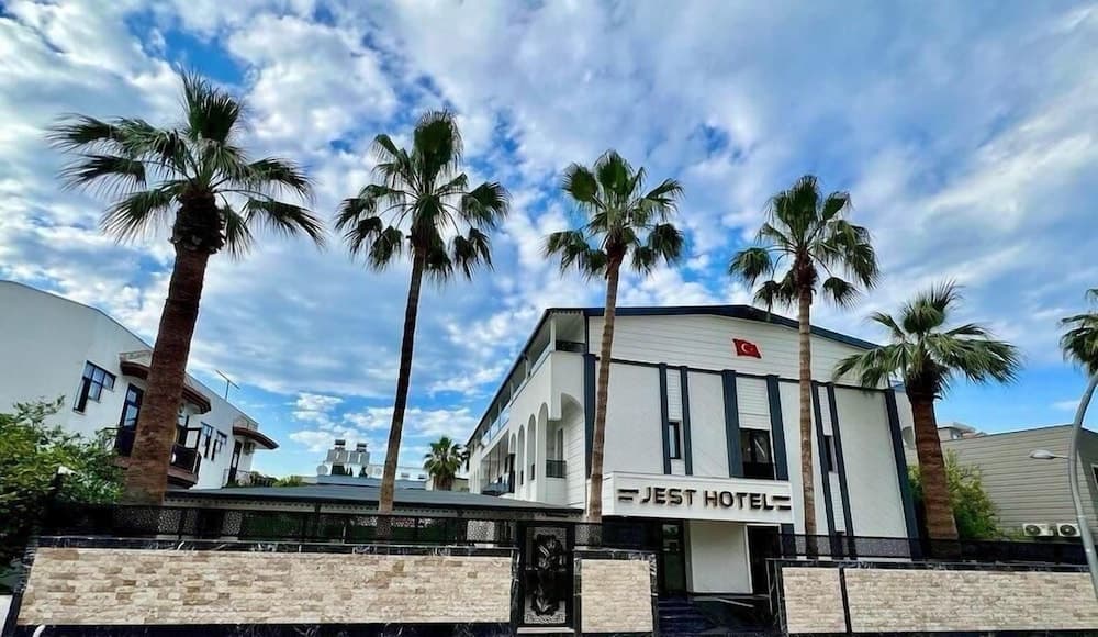 Jest Otel