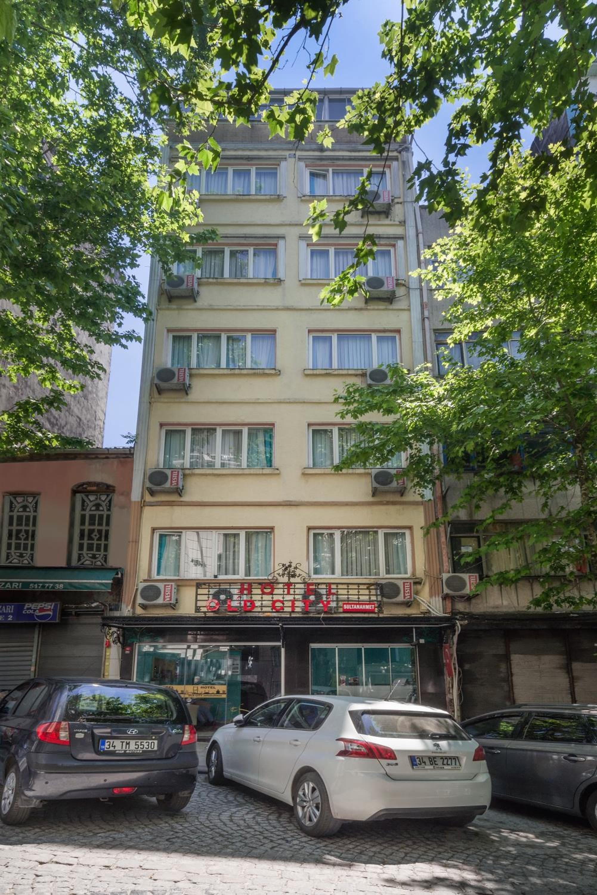 Old City Park Hotel