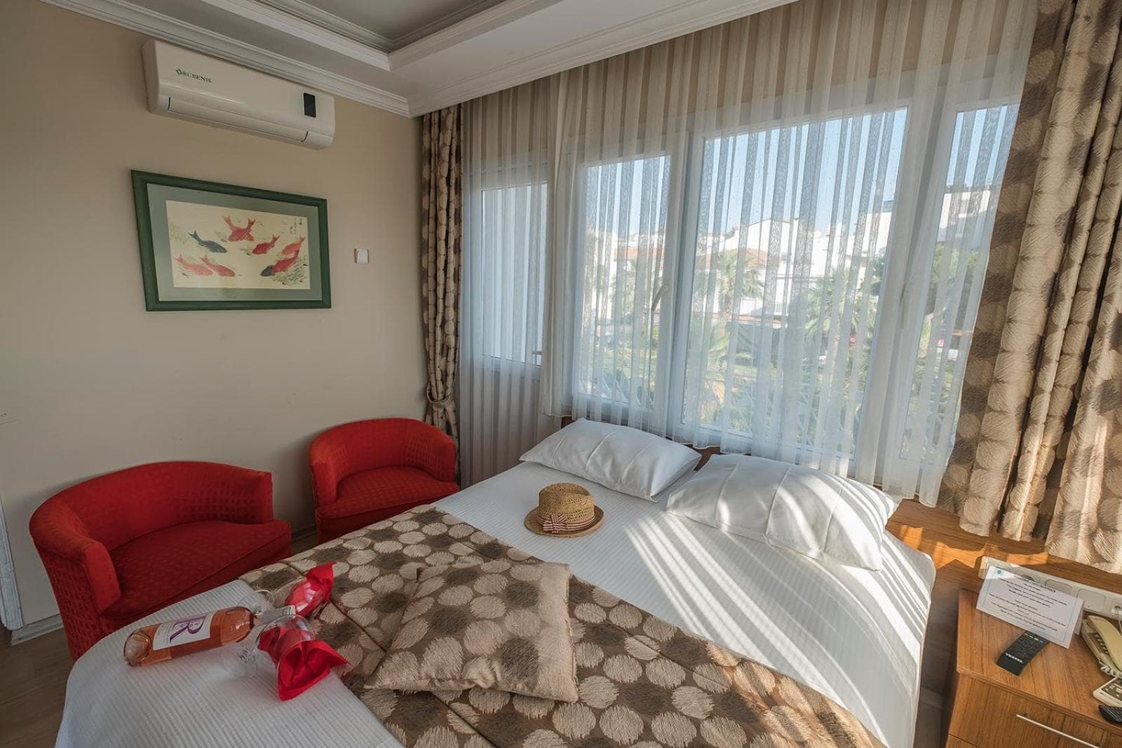 Deluxe Double or Twin Room