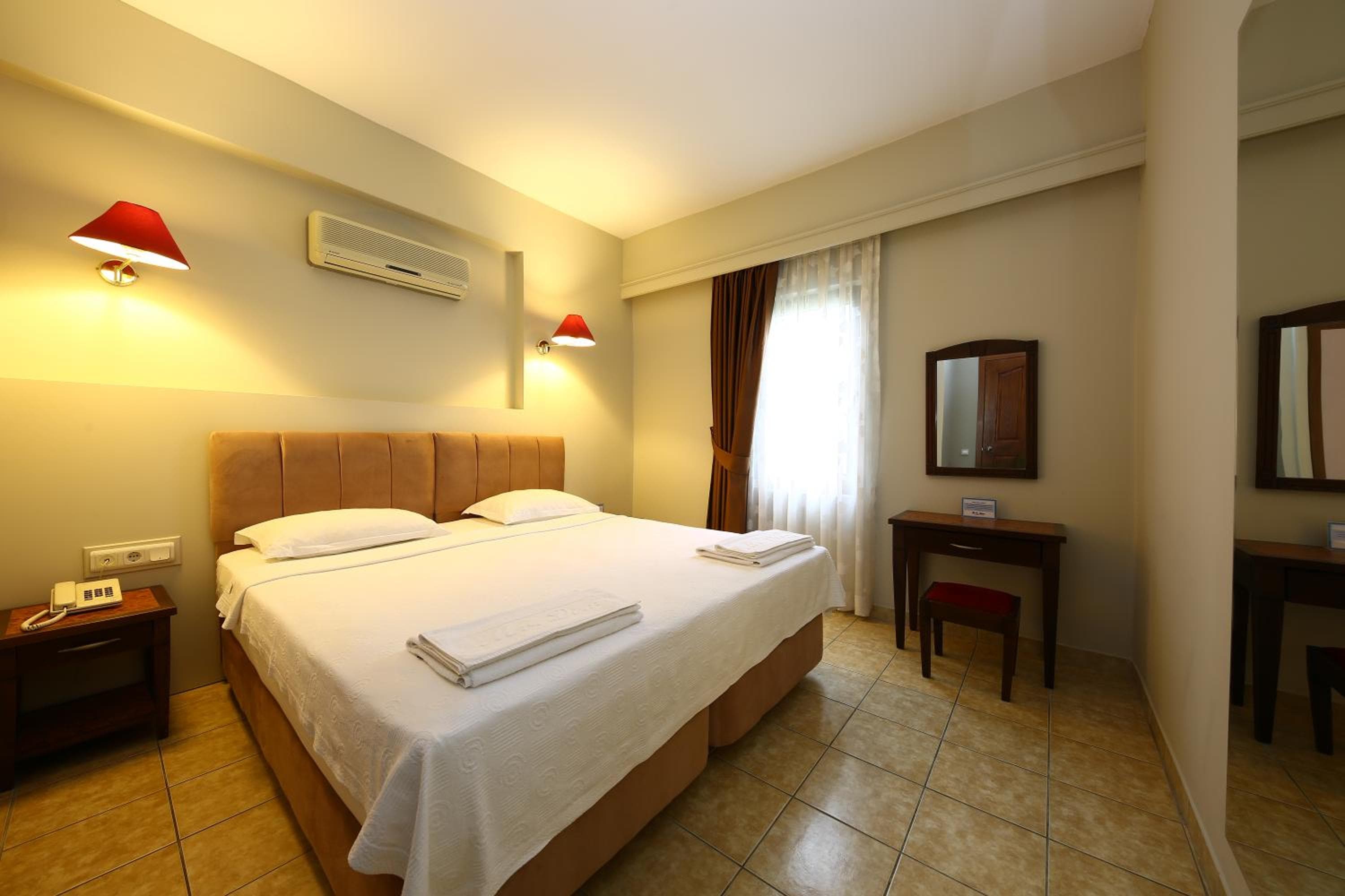 Standard Apartment (1-2 Adults)