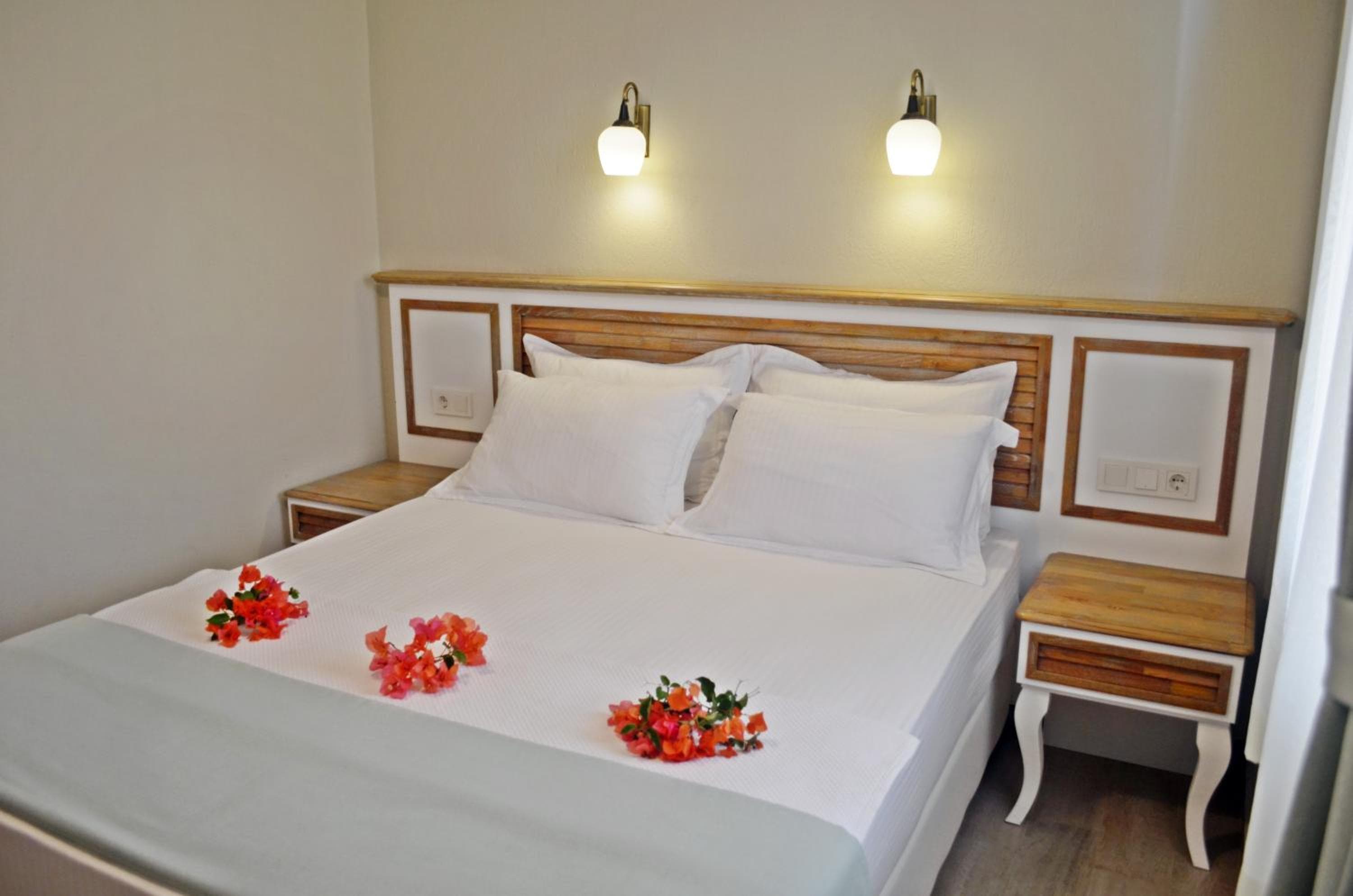 Double Room with Pool View