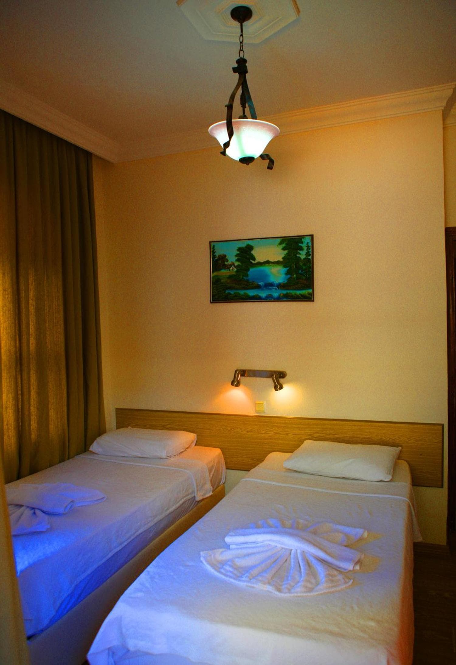 One-Bedroom Apartment (4 Adults)