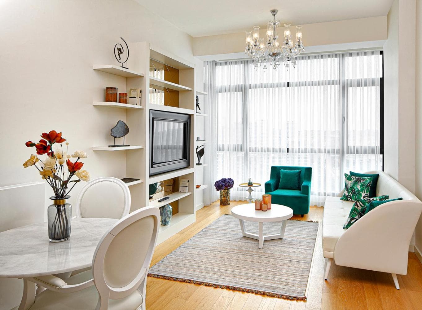 Modern One Bedroom Apartment (No A/C)