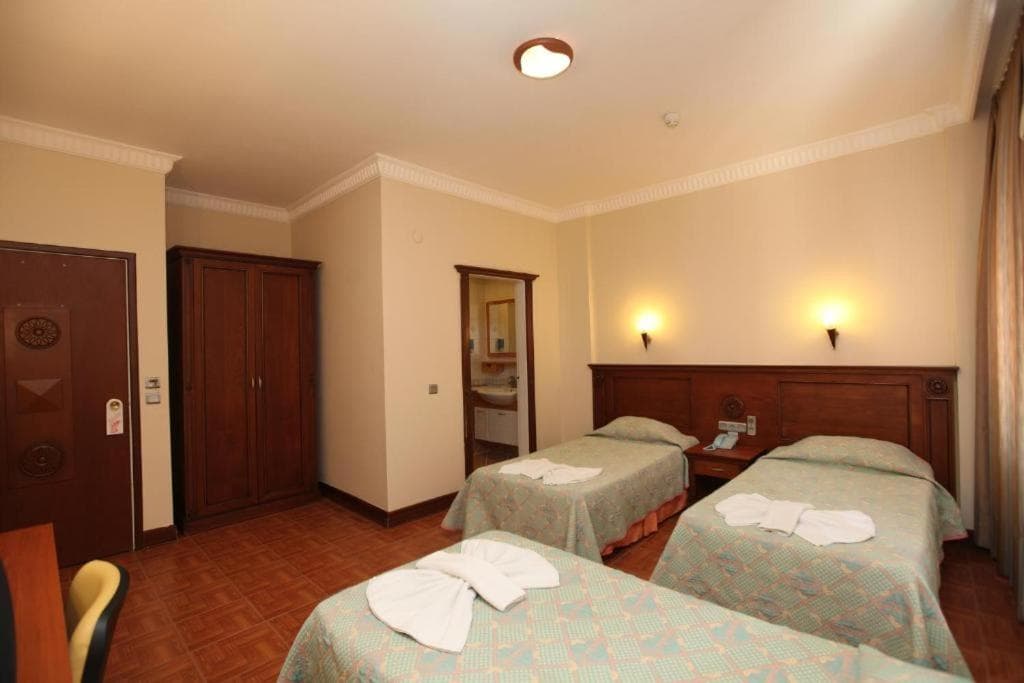 Economy Quadruple Room