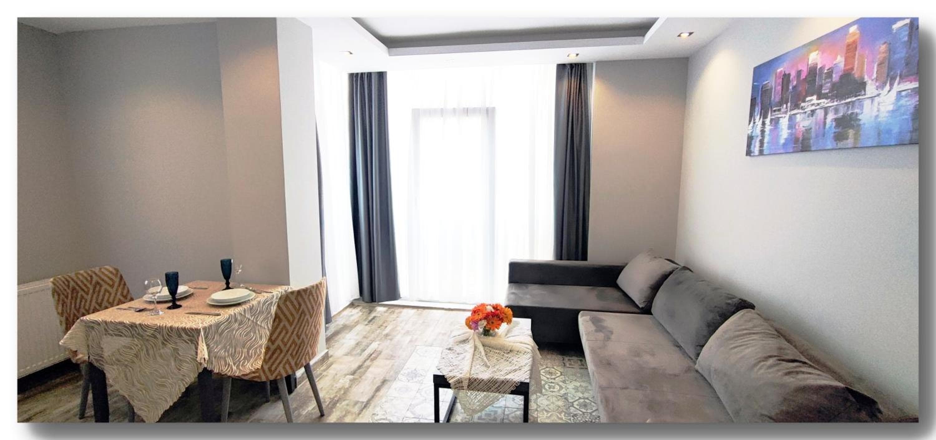 Luxury Suite