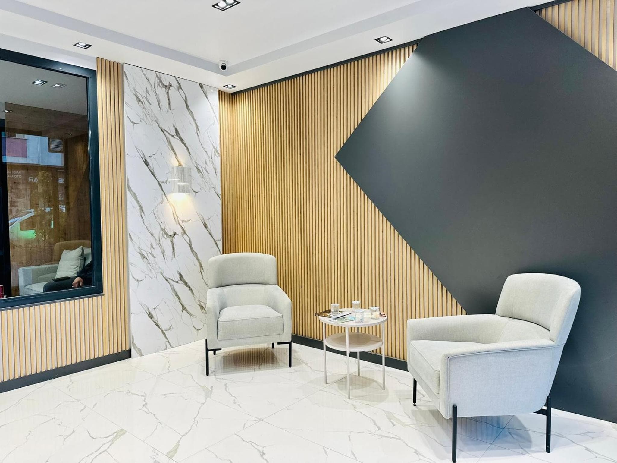  Junior Suite Kısmi Deniz Manzaralı