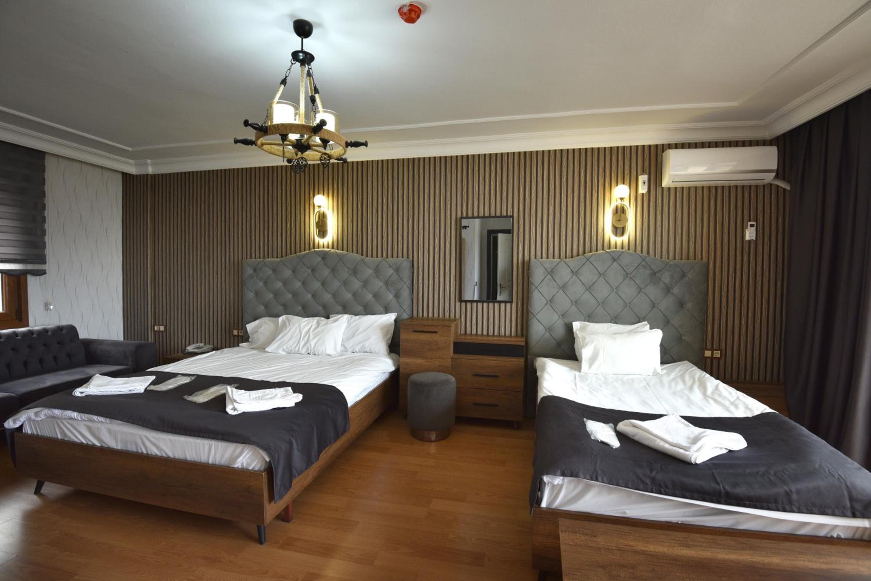 Triple Room With Balcony
