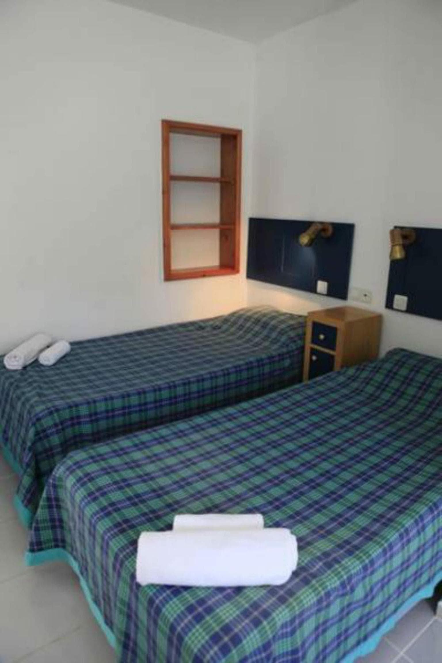 Studio (2 Adults)