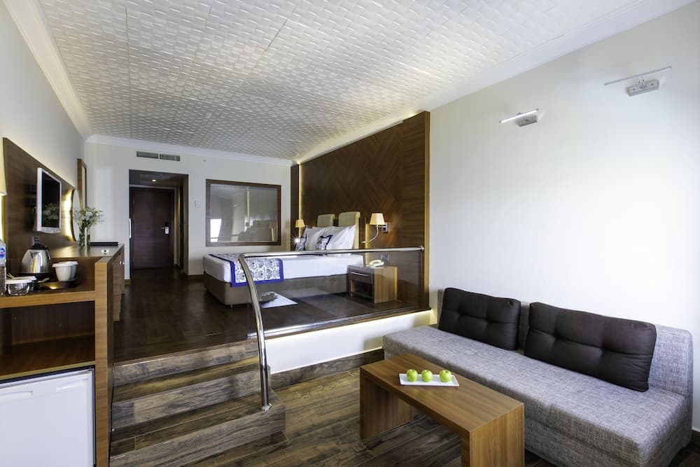 Junior Suite, Sea View