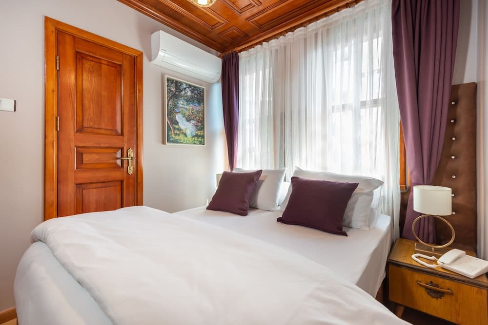 Economy Double Room