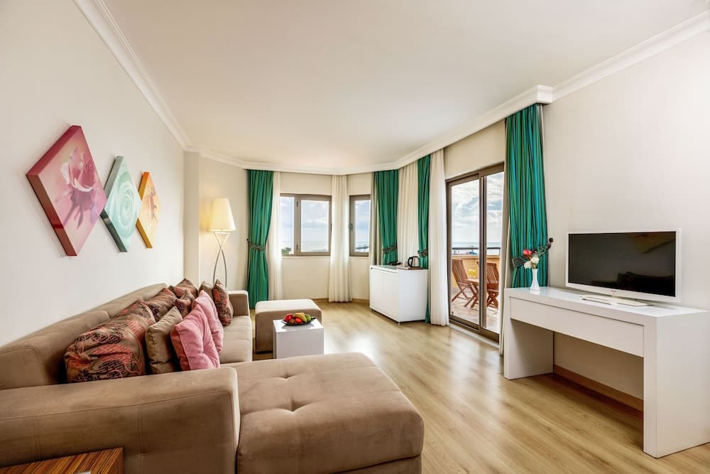 Aqua Standard Sea View