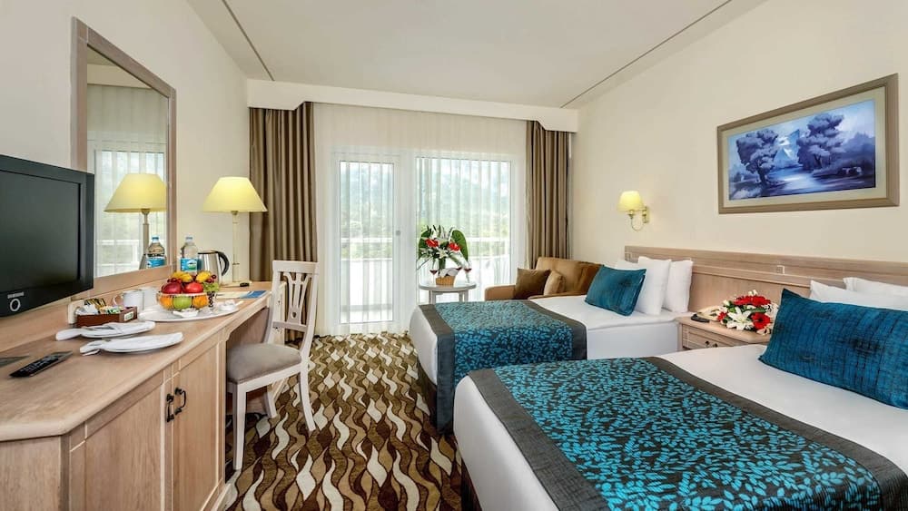Standard Single Room, Partial Sea View