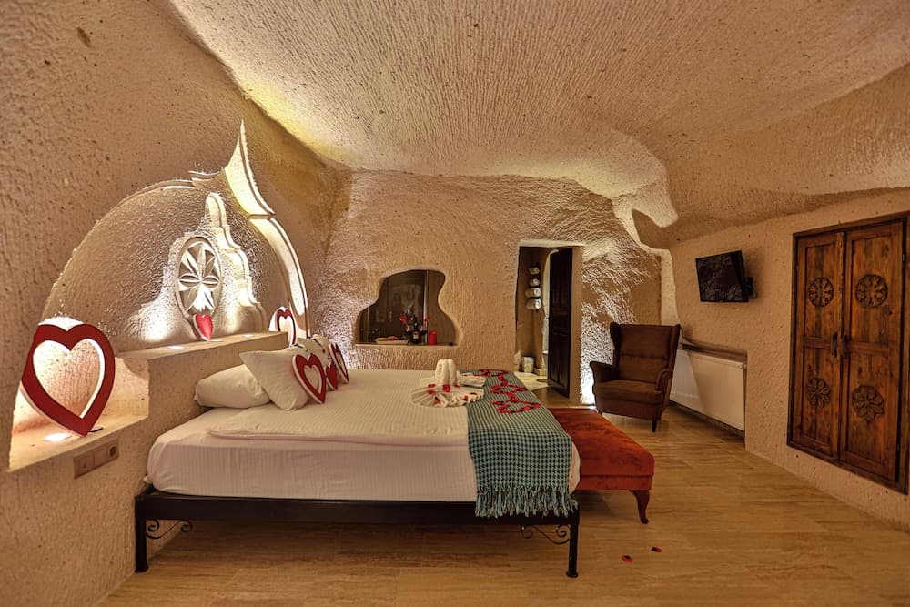 Elite Room