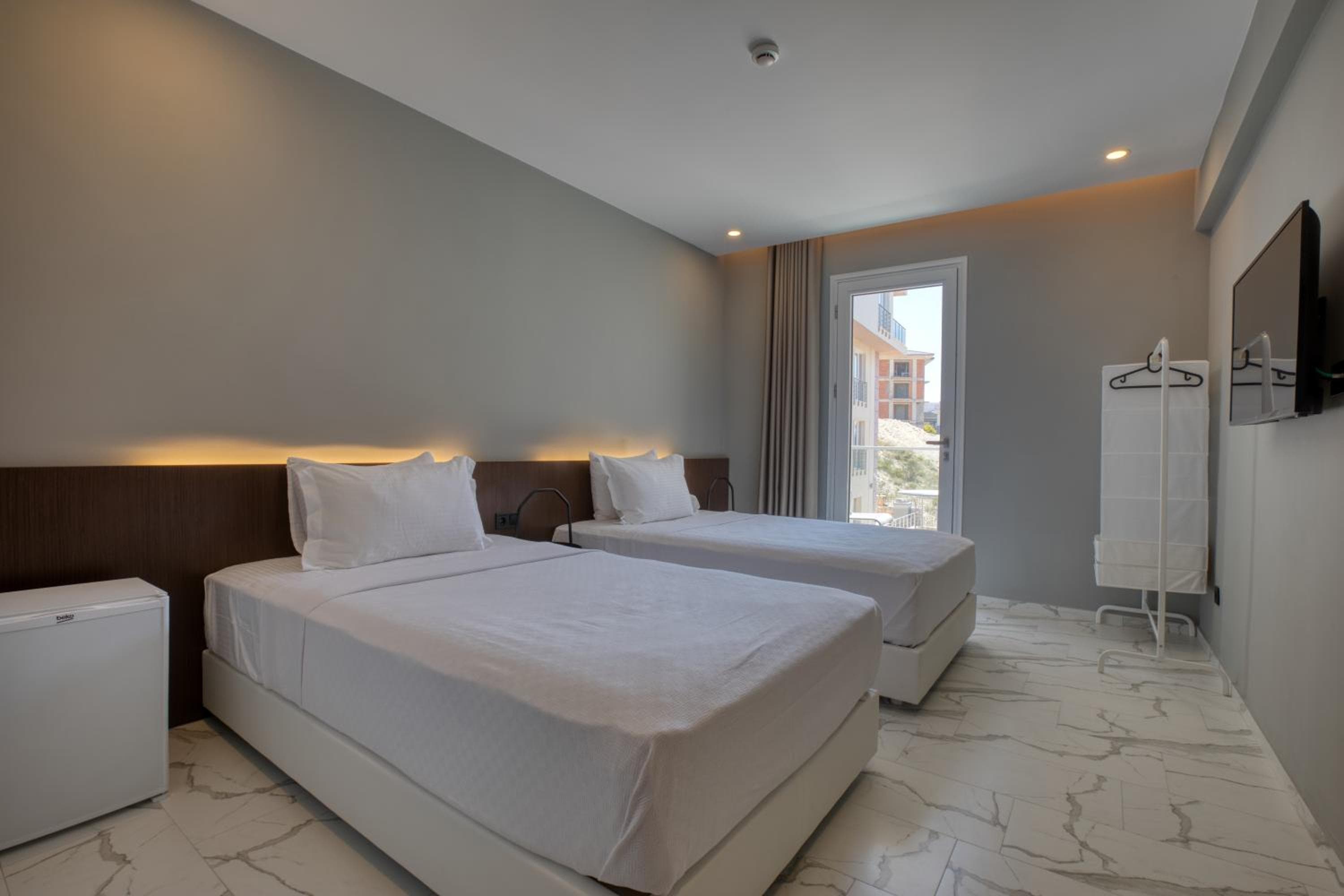 Superior Twin Room with Garden View