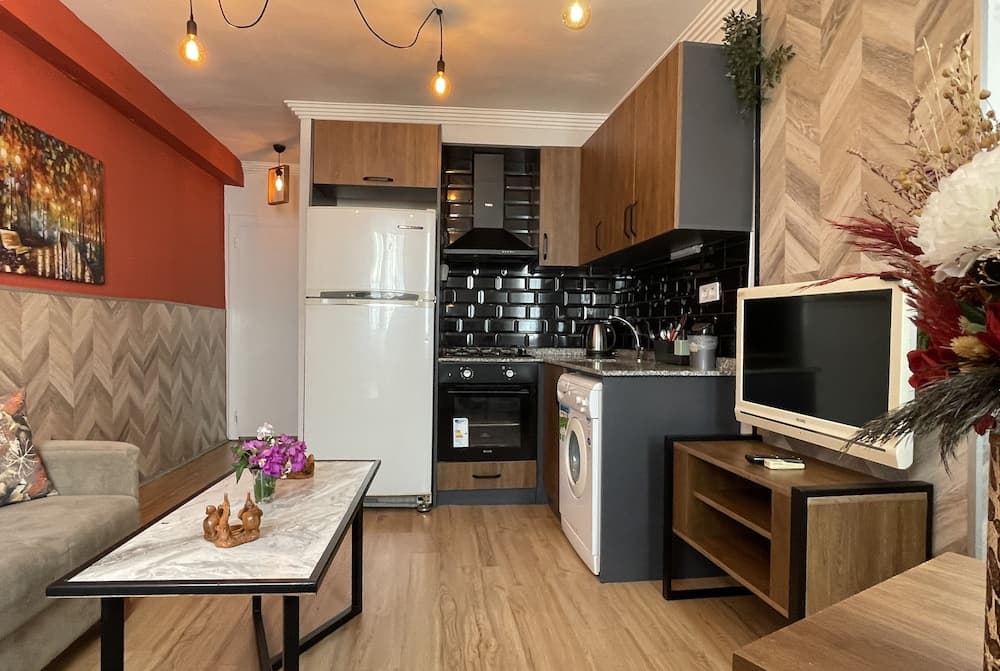 Deluxe Condo
