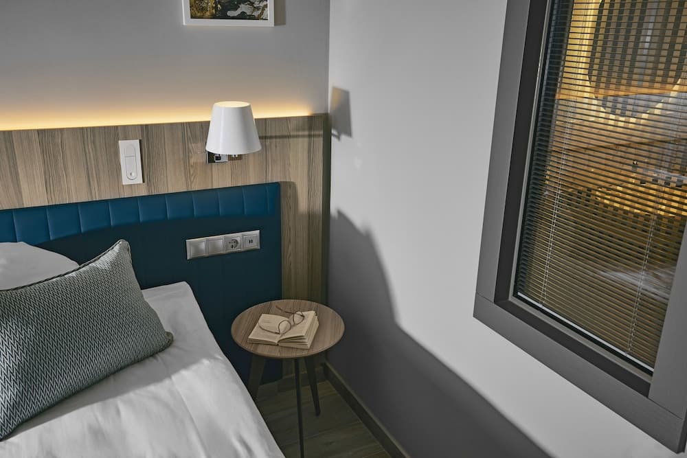 Classic Double Room (Sea Side)