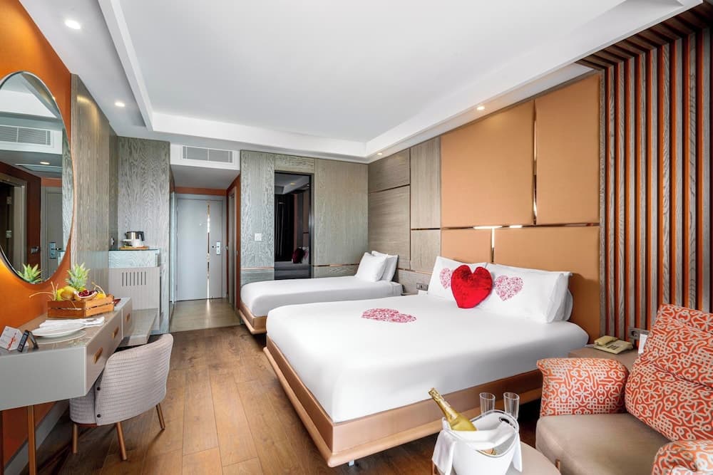 Honeymoon Room with Sea View