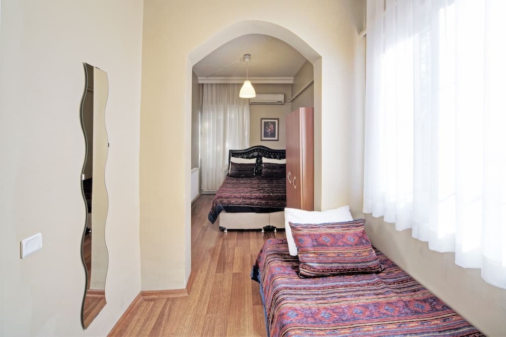 Triple Room, Private Bathroom