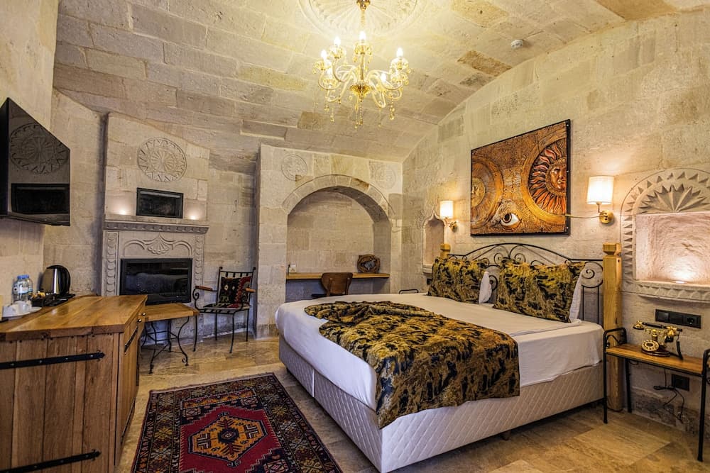 Junior Double Room