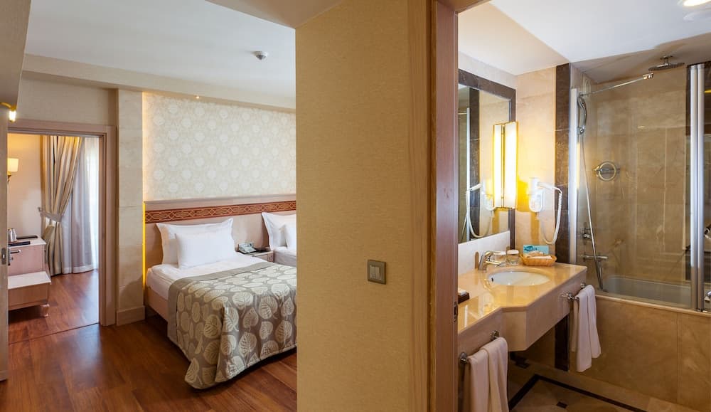 Deluxe Room, 2 Bedrooms