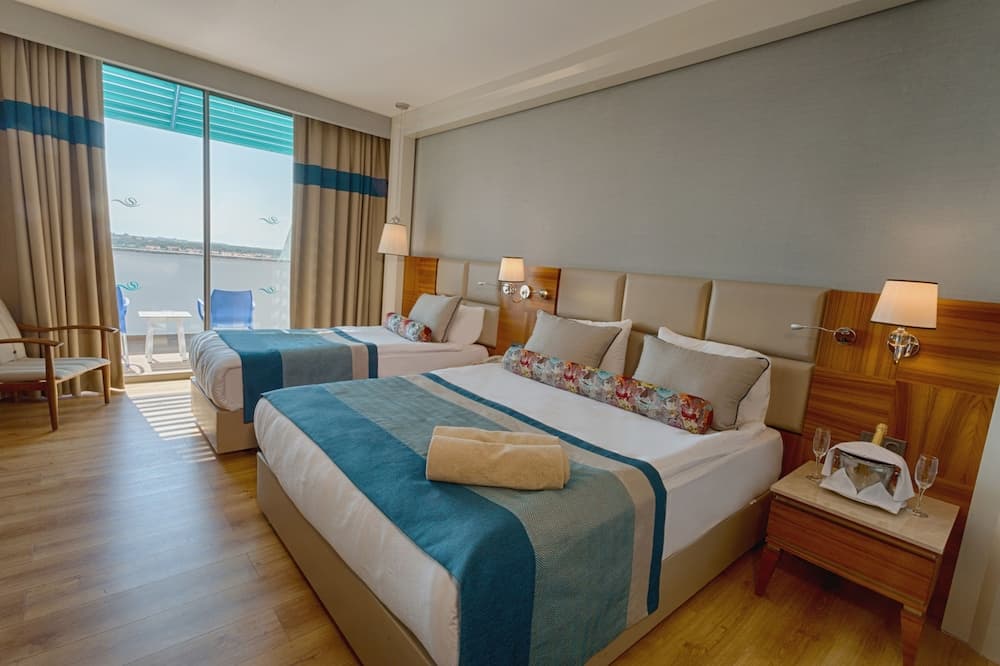 Economy Room