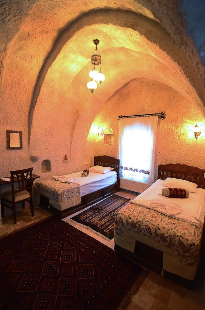 Economy Twin Room