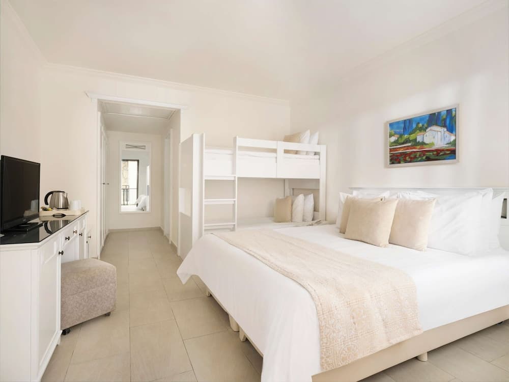 Standard Quad Room