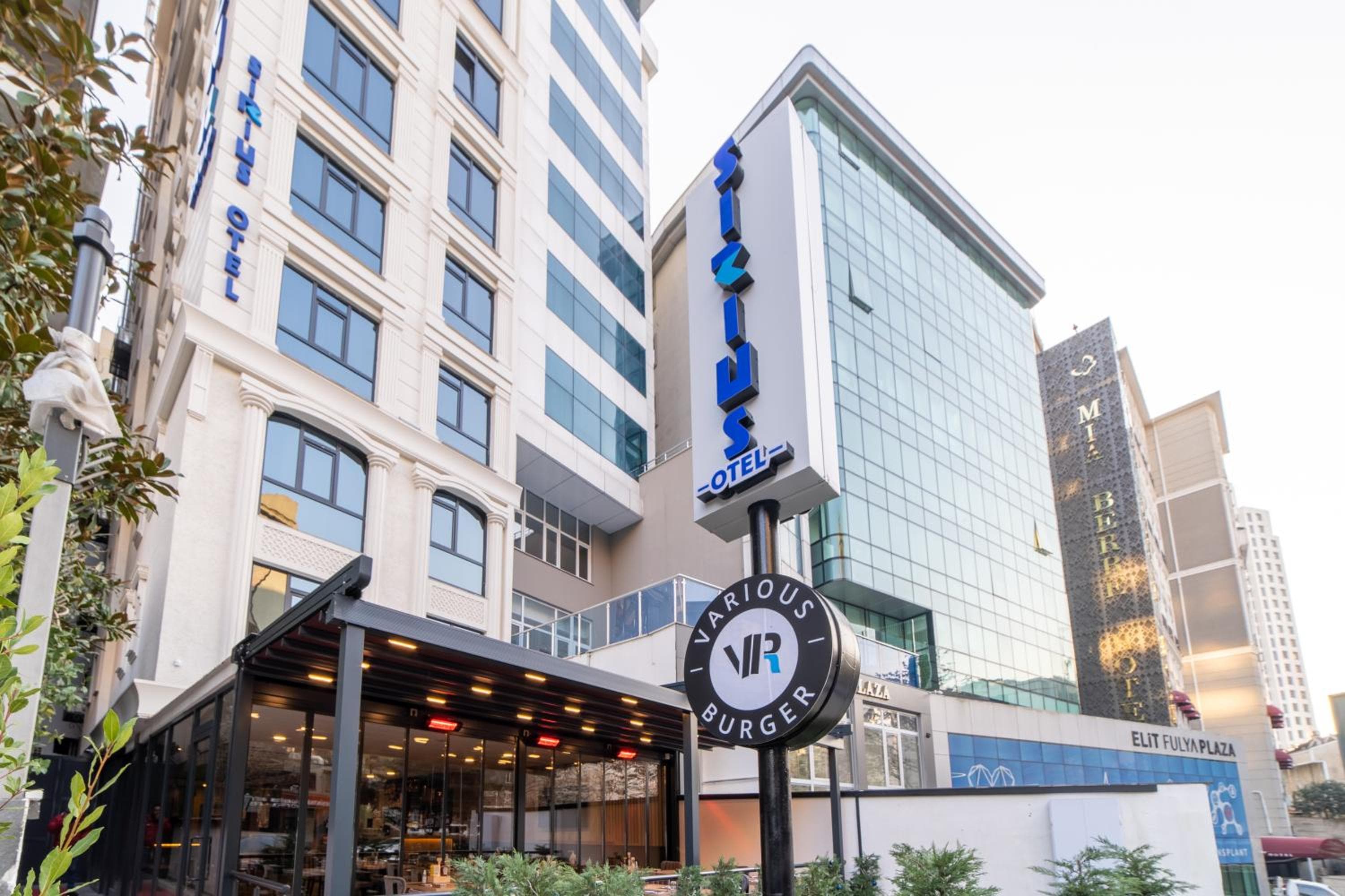 Sirius Hotel Deluxe