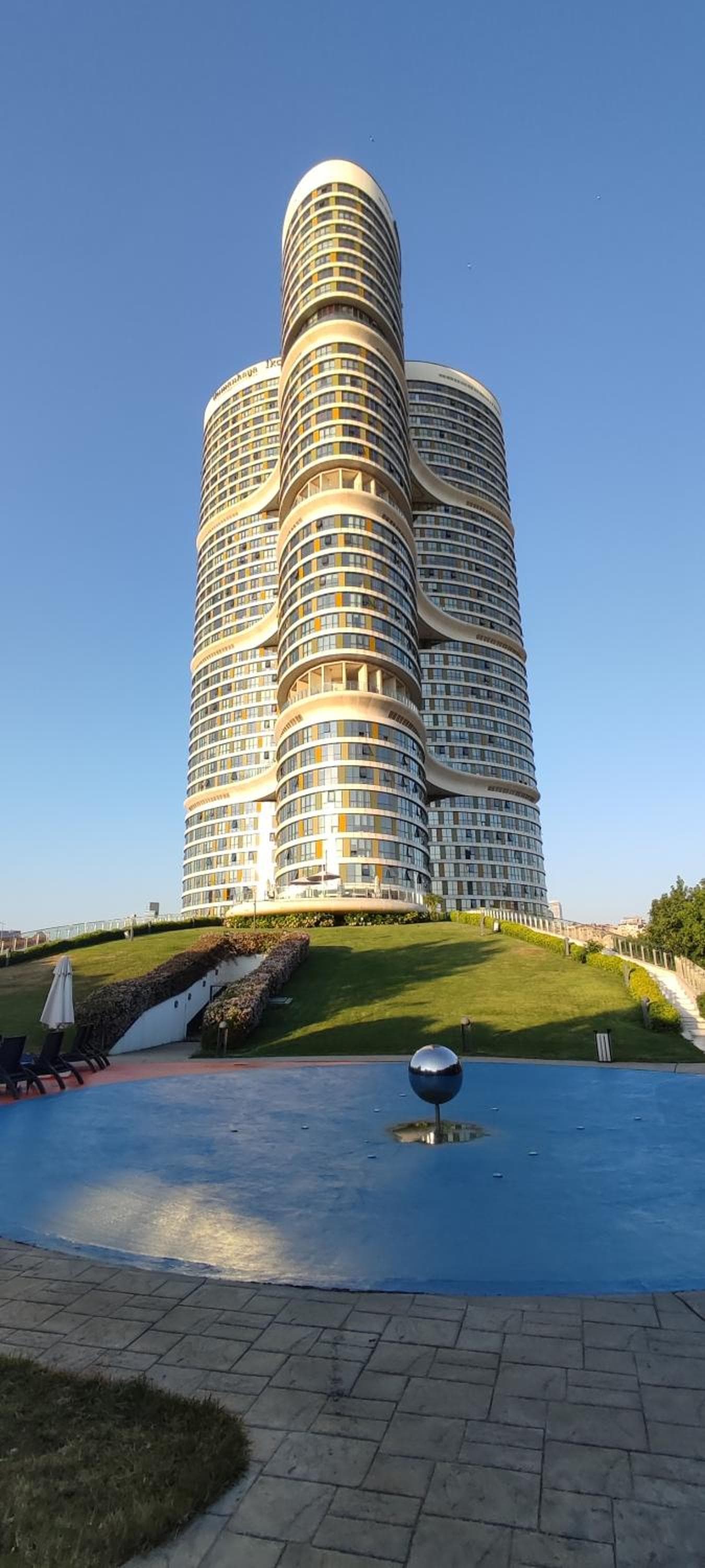 stylish flat-eagle eye for istanbul