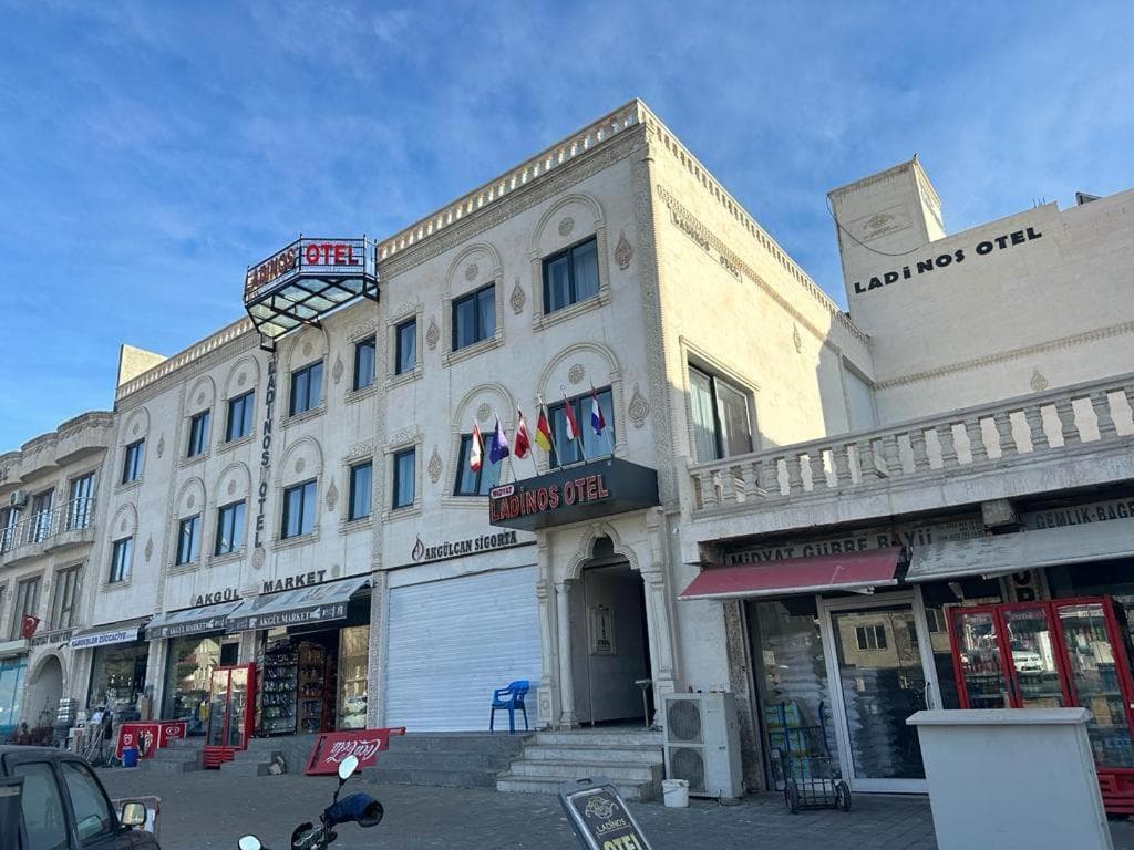 MİDYAT LADİNOS OTEL