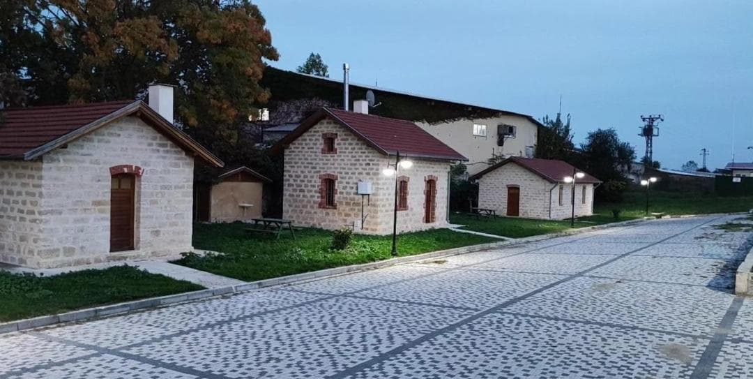 İstasyon Doga
