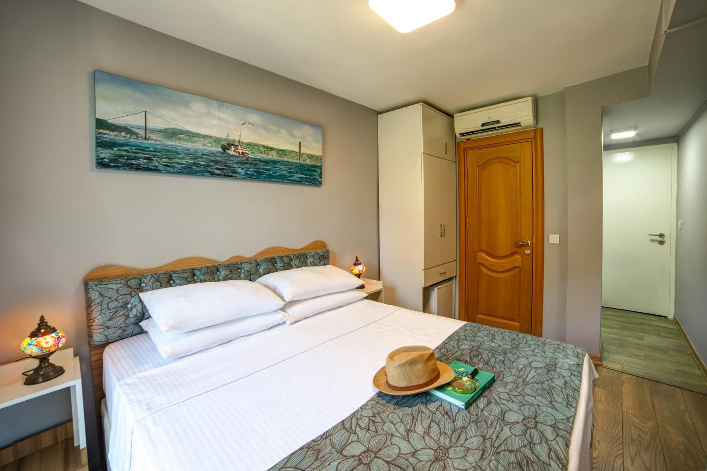 Deluxe Double Room with Balcony