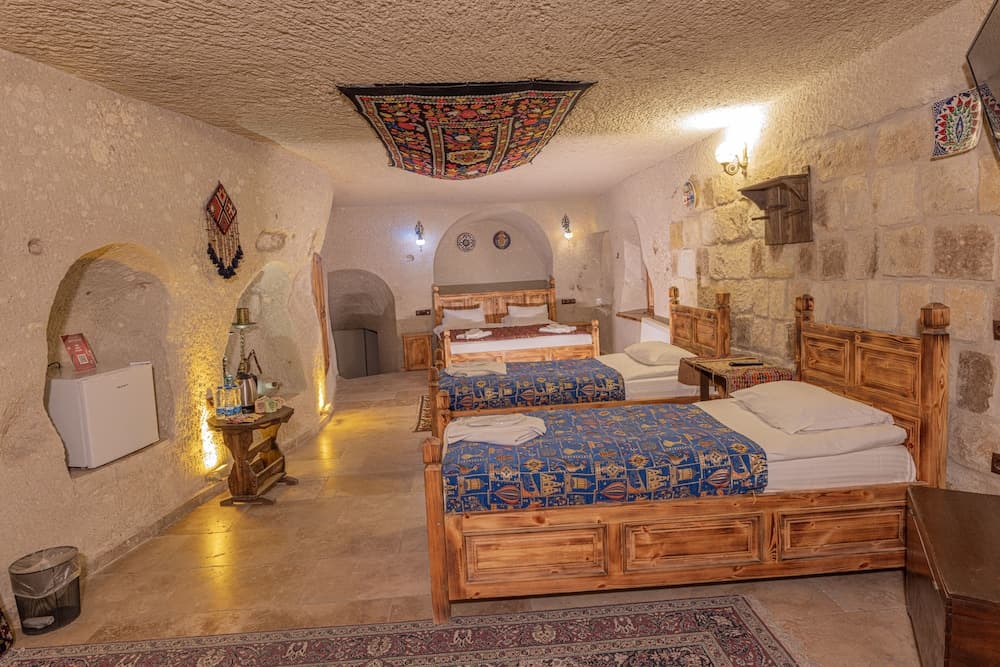 Family Cave Suite