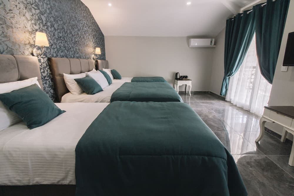 Quadruple Room