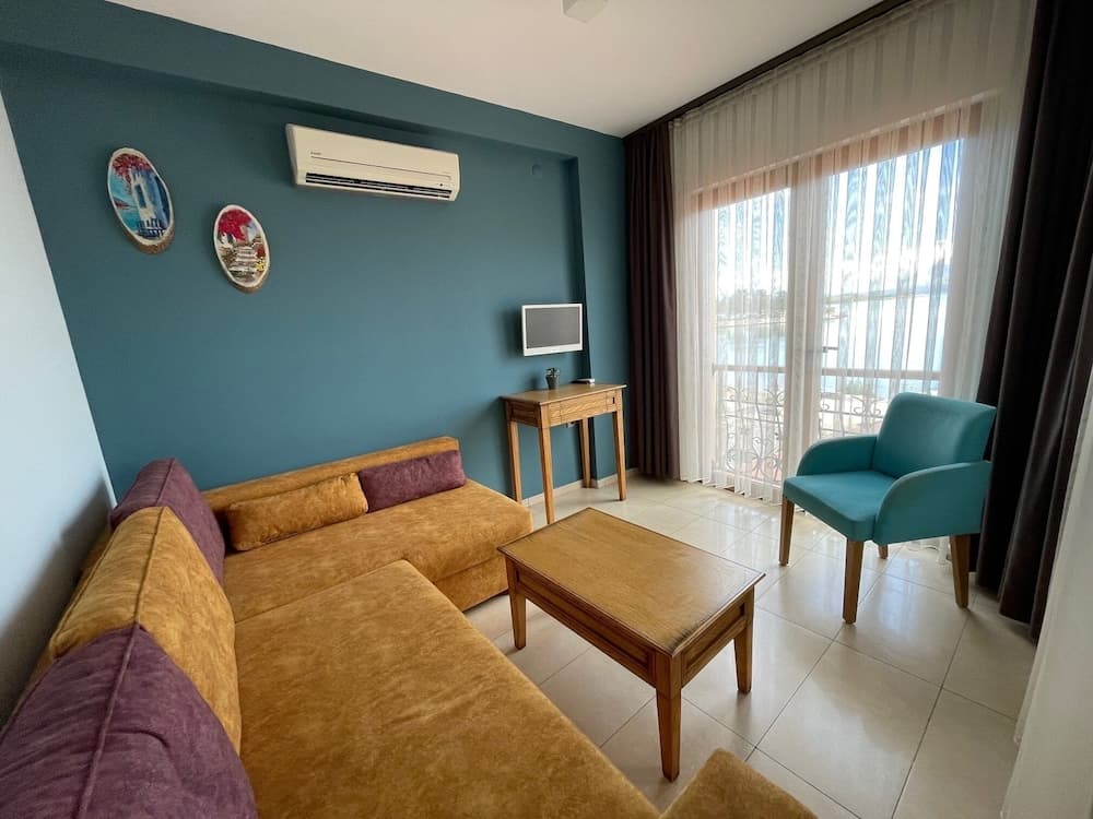 Deluxe Suite, Sea View (1+1)