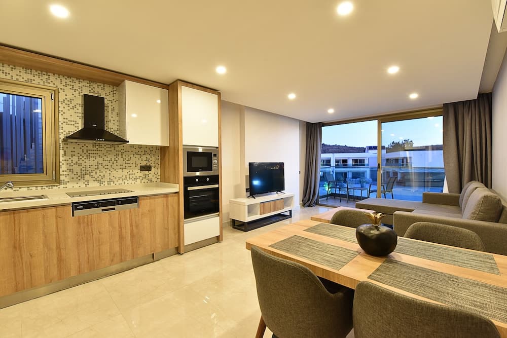 Two-Bedroom Apartment-Sea View