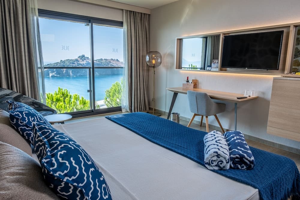 Standard Room, Sea View (Without Balcony)